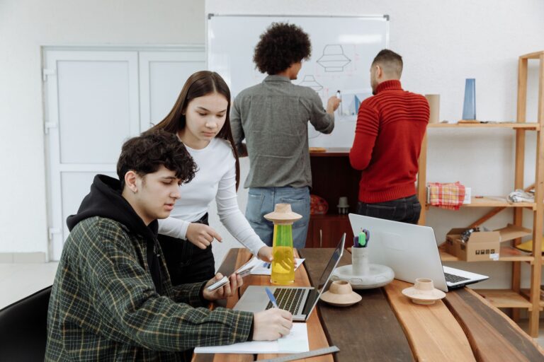 MVP Abkürzung – junges Startup-Team entwickelt ein Produkt