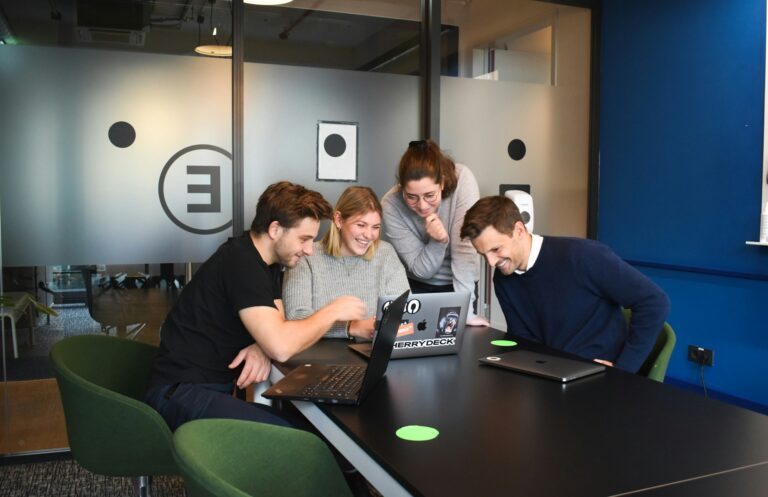 LamaWeb: Full-Cycle-Digitalagentur für nachhaltiges digitales Wachstum